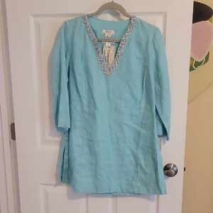 Malvin Linen Aqua 3/4 sleeve Szlg Tunic with Embellished Chrystal lined Neckline